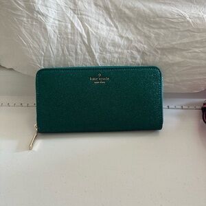 Kate Spade Green Wallet